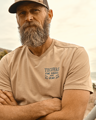 men's guitar fine goods tee